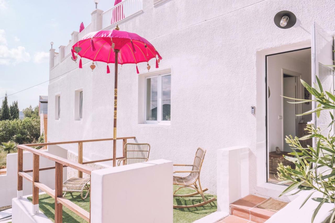 Apartamentos Catharina Maria Cala Llonga  Εξωτερικό φωτογραφία