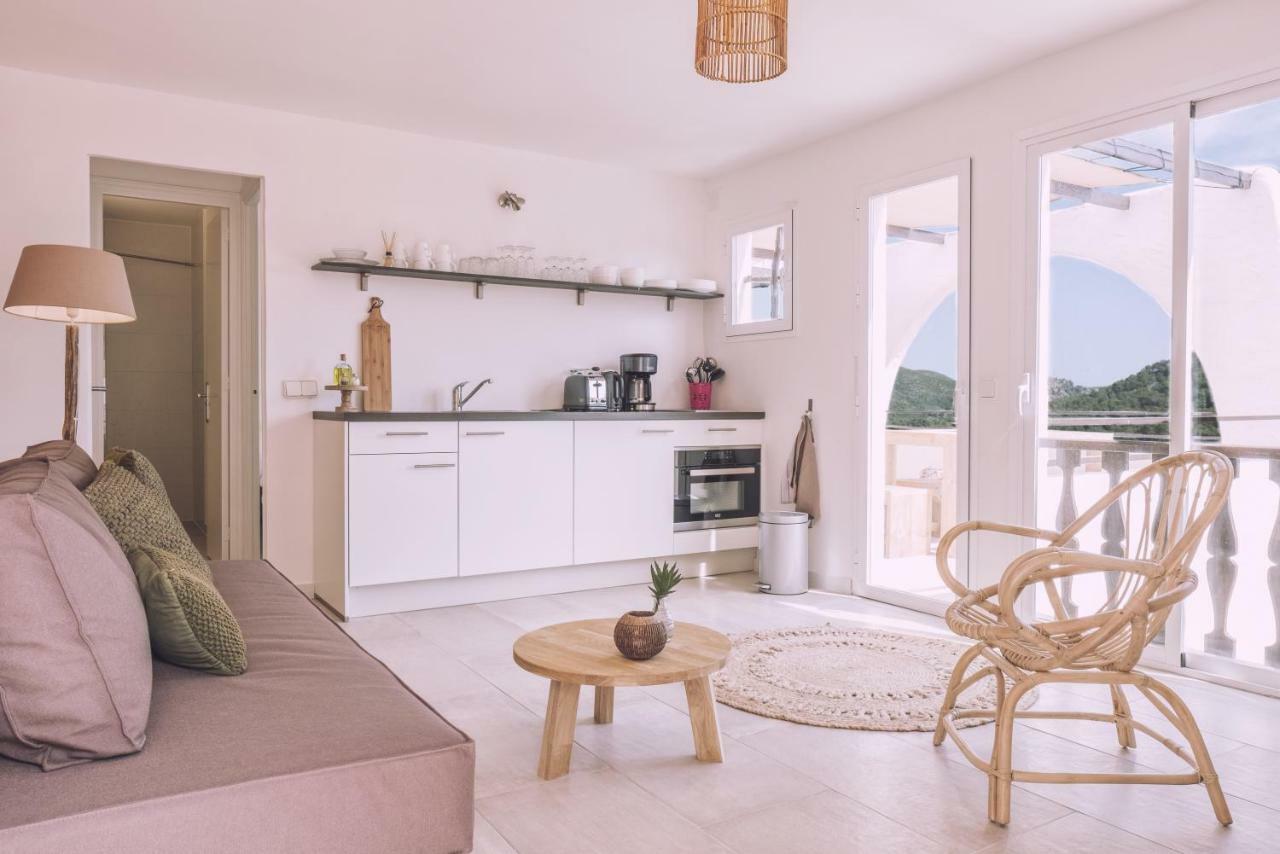 Apartamentos Catharina Maria Cala Llonga  Εξωτερικό φωτογραφία